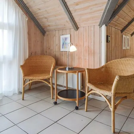 Nice Home In Blavand With Sauna Дом отдыха *