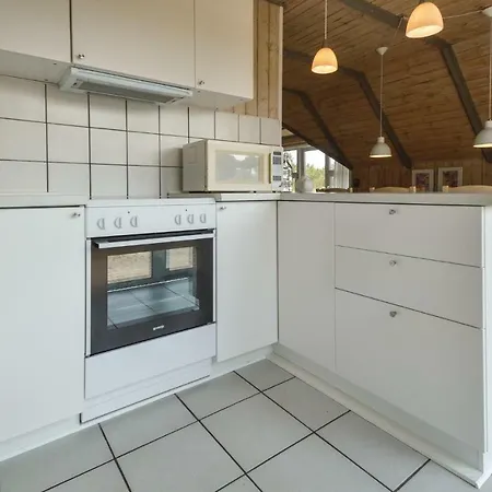 Nice Home In Blavand With Sauna Дом отдыха Блаванн
