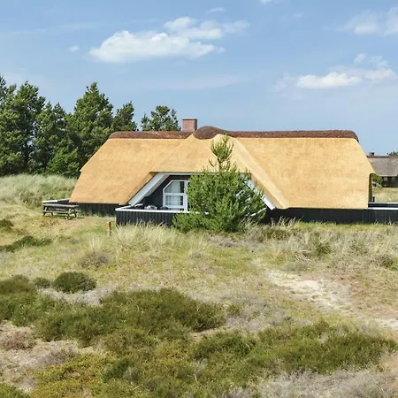Nice Home In Blavand With Sauna * Блаванн