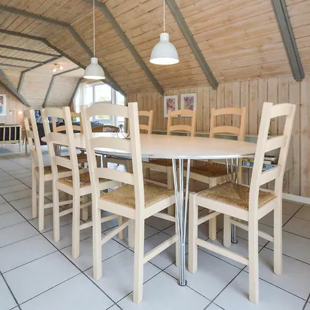 Nice Home In Blavand With Sauna * Блаванн